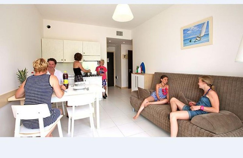 Ferienanlage Isaresidence Studio mit Pool/Meersicht 