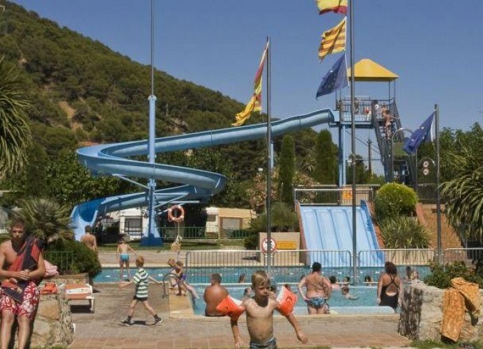 Camping Castell Montgri Mobilehome Happy Comfort 