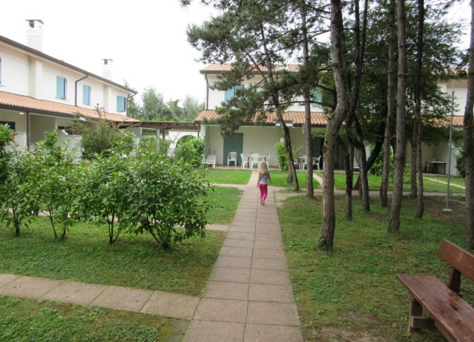 Residenz Ca' del Pino Dreizimmer-Wohnung Trilo Tipo G 