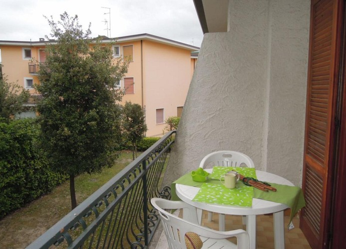 Villa Mery Dreizimmer-Wohnung Tipo C1S 1. Stock