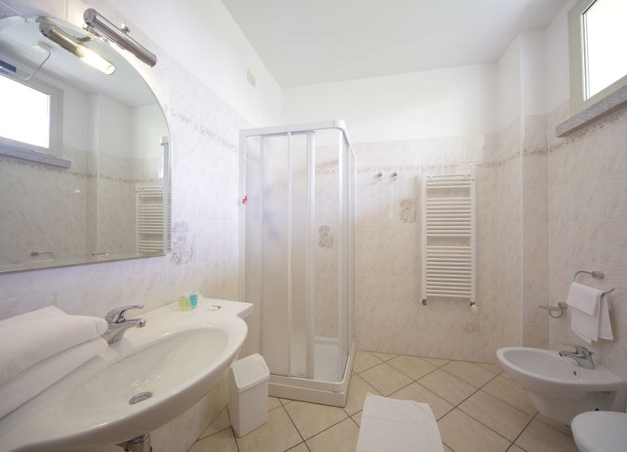 Residenz Zust Dreizimmer-Wohnung Trilo B 
