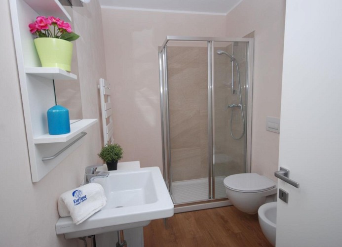 Residenz Torre Bianca Vierzimmer-Wohnung Quadri D6 