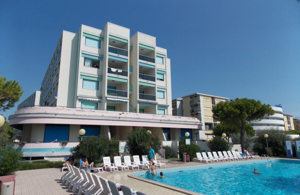 Residenz Luxor-Zweizimmerwohnung B5*+ mit seitlichem Meerblick