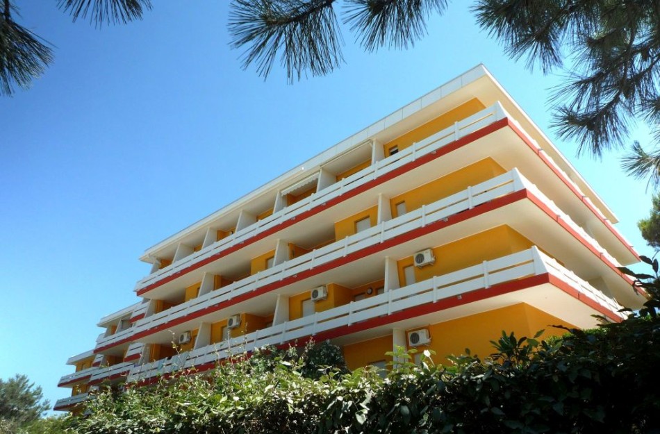 Residenz Carina Dreizimmer-Wohnung Elegance mit Garten 