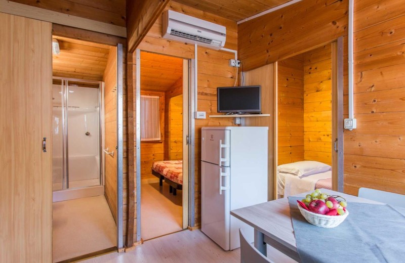 Sole Family Camping Village Chalet Comfort Dog 