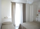 Residenz Evanike Dreizimmer-Wohnung Tipo C1S poolseitig (45/47)