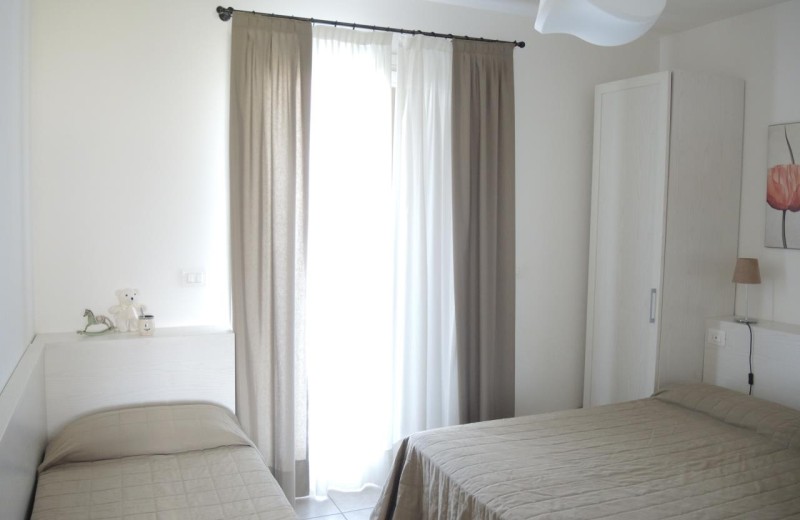 Residenz Evanike Dreizimmer-Wohnung Tipo C1S poolseitig (45/47)