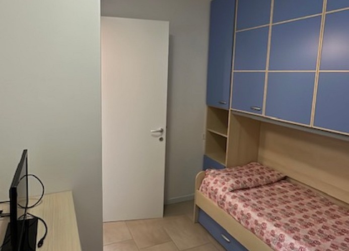 Villaggio A Mare-Vierzimmer-Maisonette-Wohnung Quadri 623 LIR8