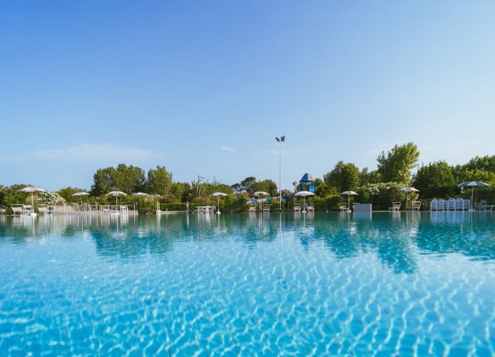 Feriendorf Vigna sul Mar Lodge Superior 