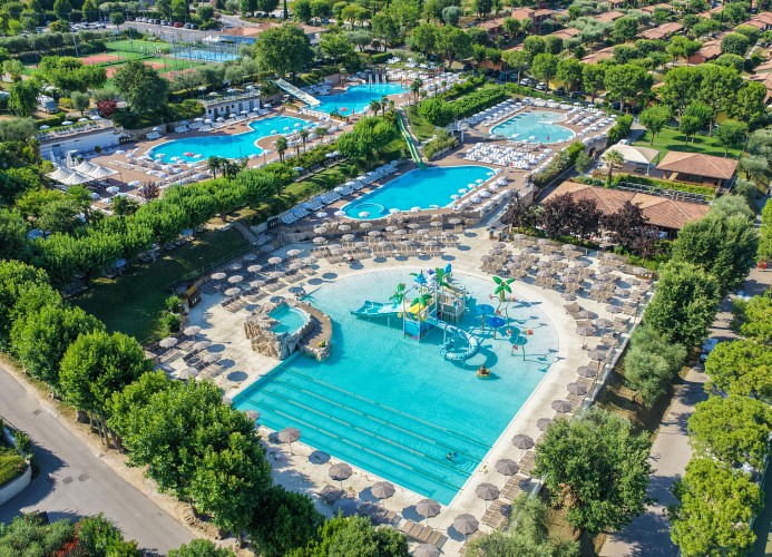 Ferienanlage Piani di Clodia Dreizimmer-Reihenhaus Trilo Valpolicella