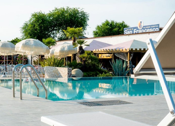 Feriendorf Francesco Lodge 5