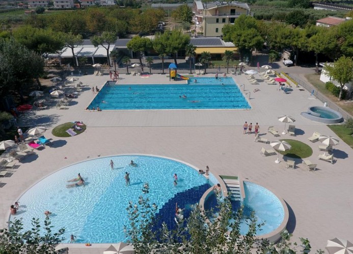 Feriendorf Stork Lodge Deluxe Family