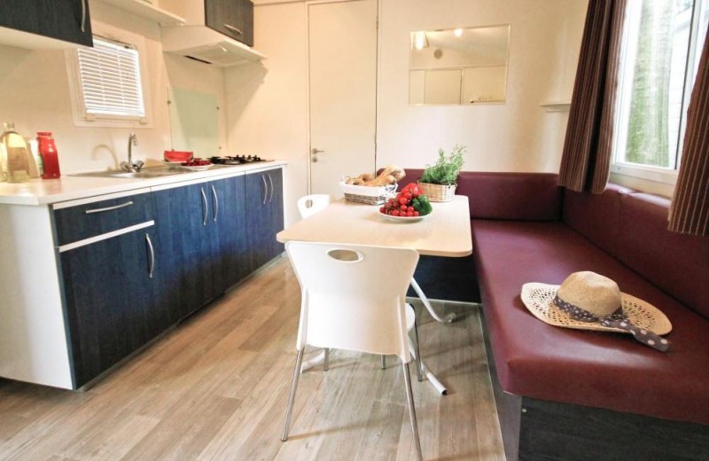 Ferienanlage Baia Domizia Mobilehome Happy Easy