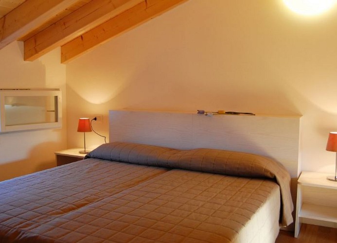 Residenz Evanike Vierzimmer-Wohnung Tipo D2S Retro (33/36/38/40)