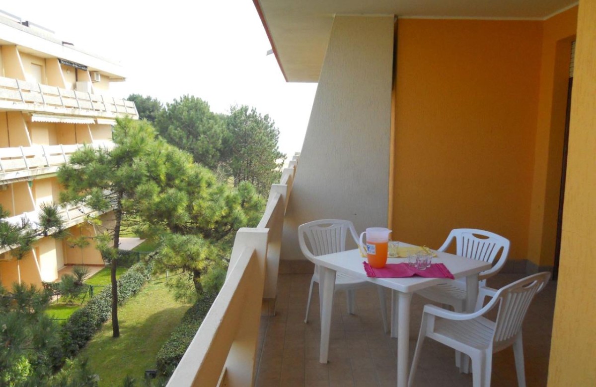 Residenz Carina Nord Dreizimmer-Wohnung 016 2P C1S