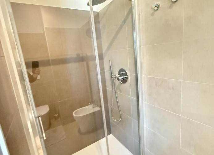 Villa D'Annunzio-Dreizimmerwohnung C7*++