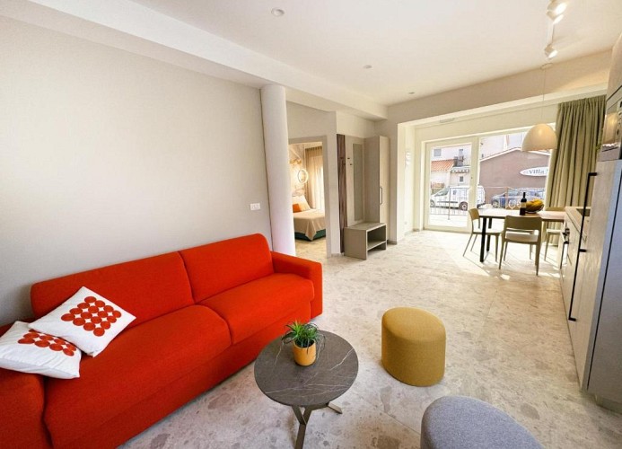 Villa Nina Apartments Superior Zweizimmer-Wohnung mit Terrasse 4*