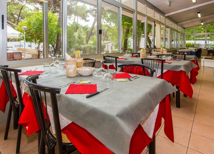 Marina Romea Camping Village Lodge Superior