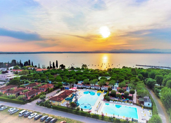Feriendorf Le Palme Mobilehome Chalet