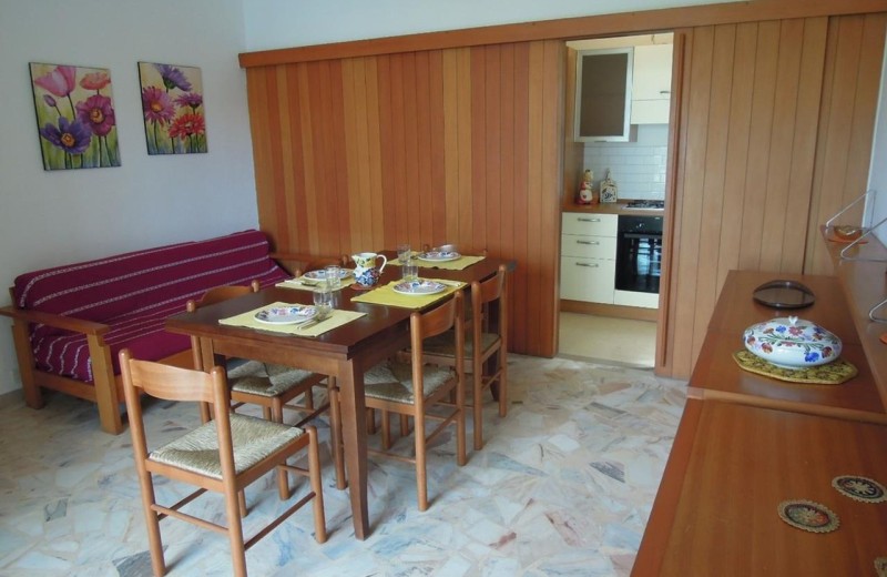 Residenz Villa Degli Aceri Vierzimmer-Wohnung Tipo D1S