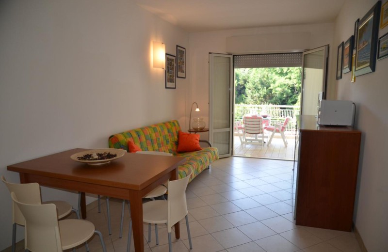 Residenz Le Acacie Zweizimmer-Wohnung Bilo B5