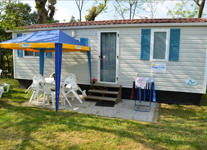 Ferienanlage Baia Domizia Mobilehome Happy Easy